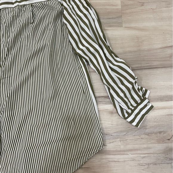 Jane and Delancey Women’s Striped Button Down Size Large - Picture 2 of 10